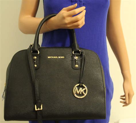 bolso michael kors pequeño outlet|bolsa michael kors original precio.